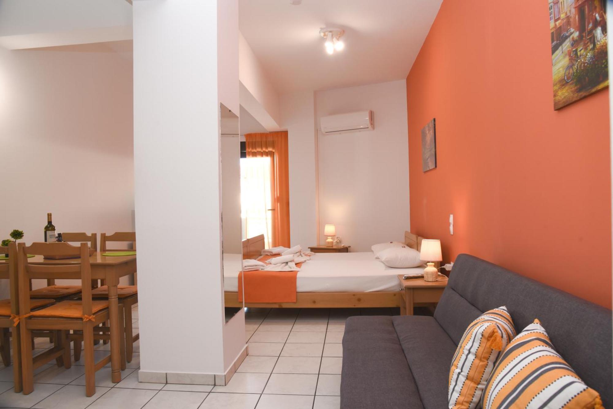 Economic Studios In Crete Ираклион Экстерьер фото