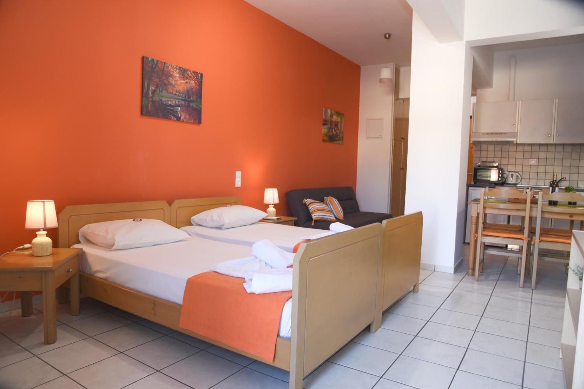 Economic Studios In Crete Ираклион Экстерьер фото