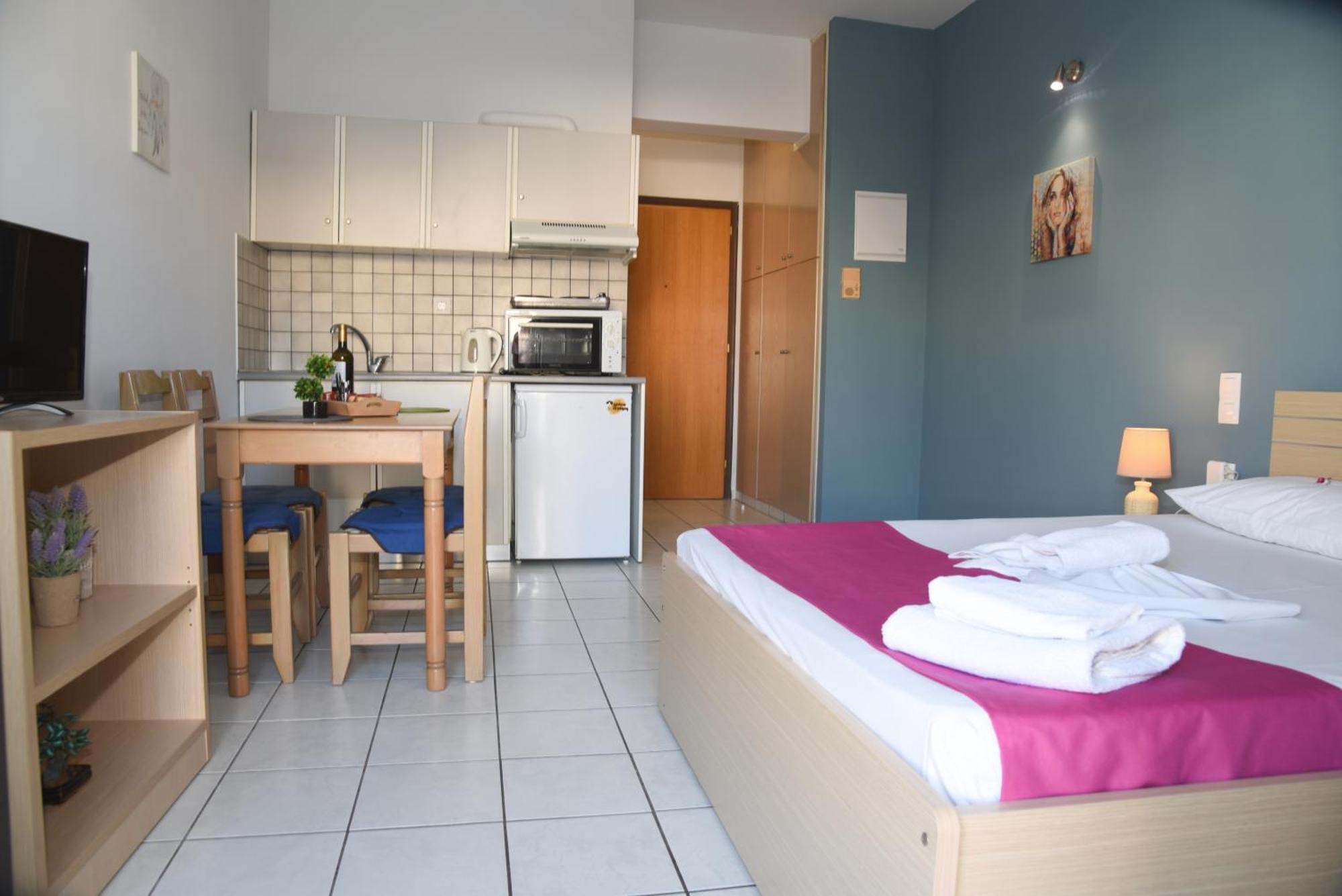 Economic Studios In Crete Ираклион Экстерьер фото