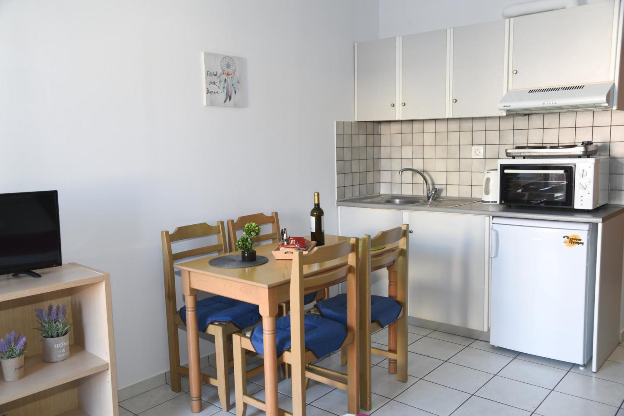 Economic Studios In Crete Ираклион Экстерьер фото