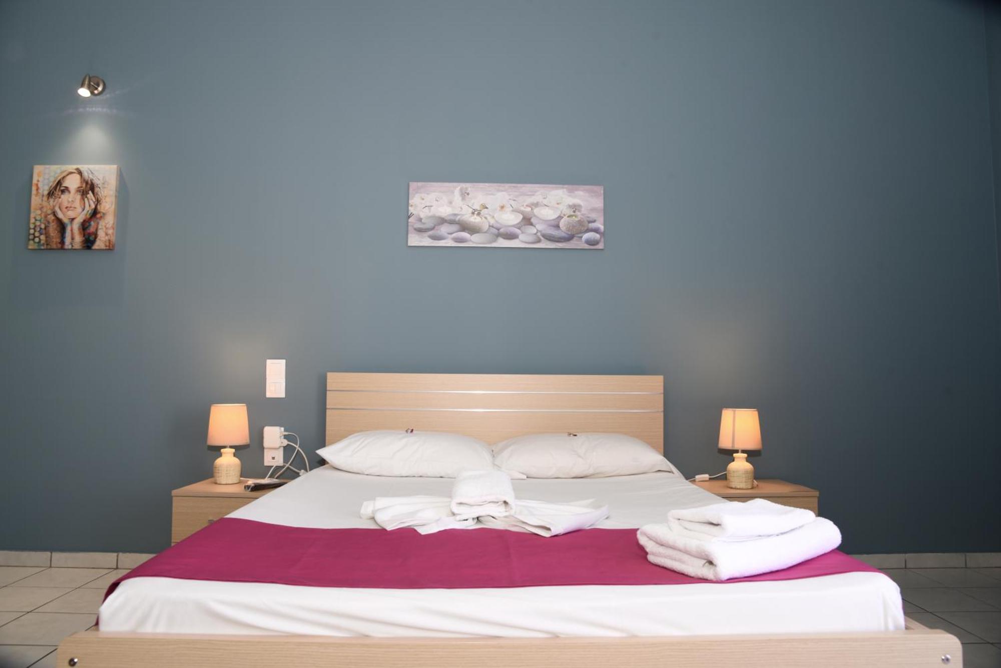 Economic Studios In Crete Ираклион Экстерьер фото