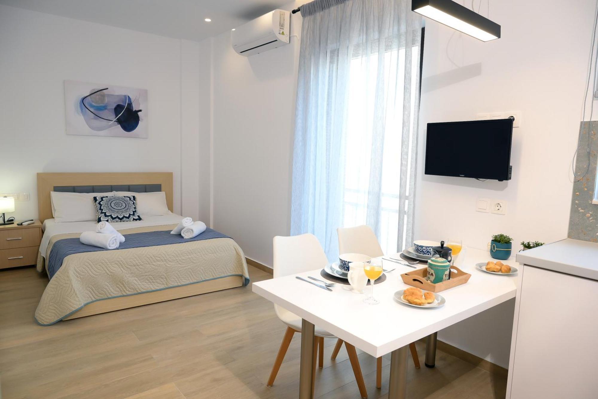 Economic Studios In Crete Ираклион Экстерьер фото