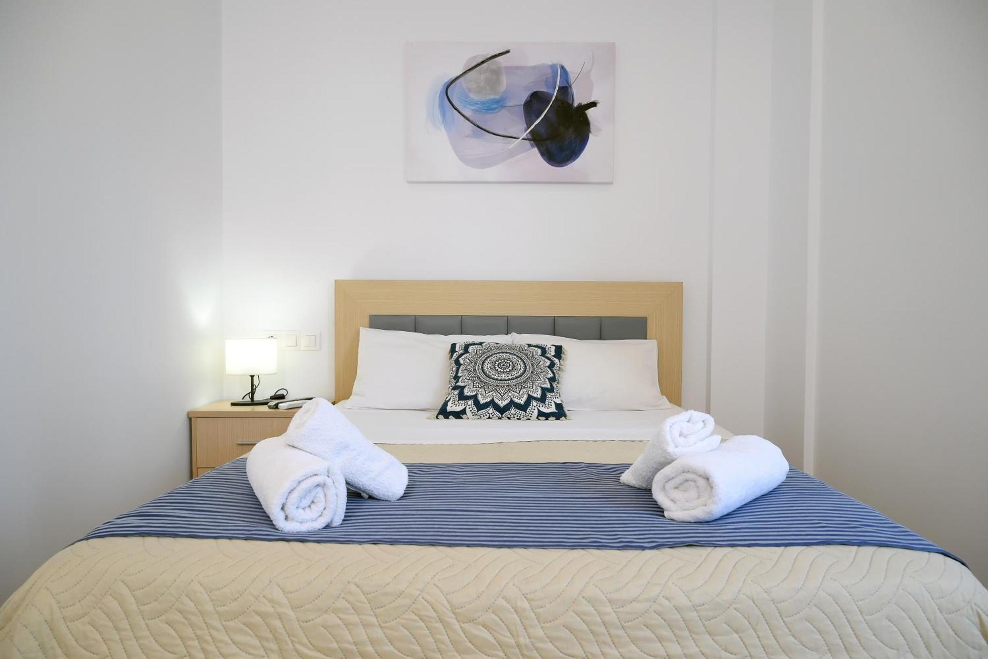 Economic Studios In Crete Ираклион Экстерьер фото