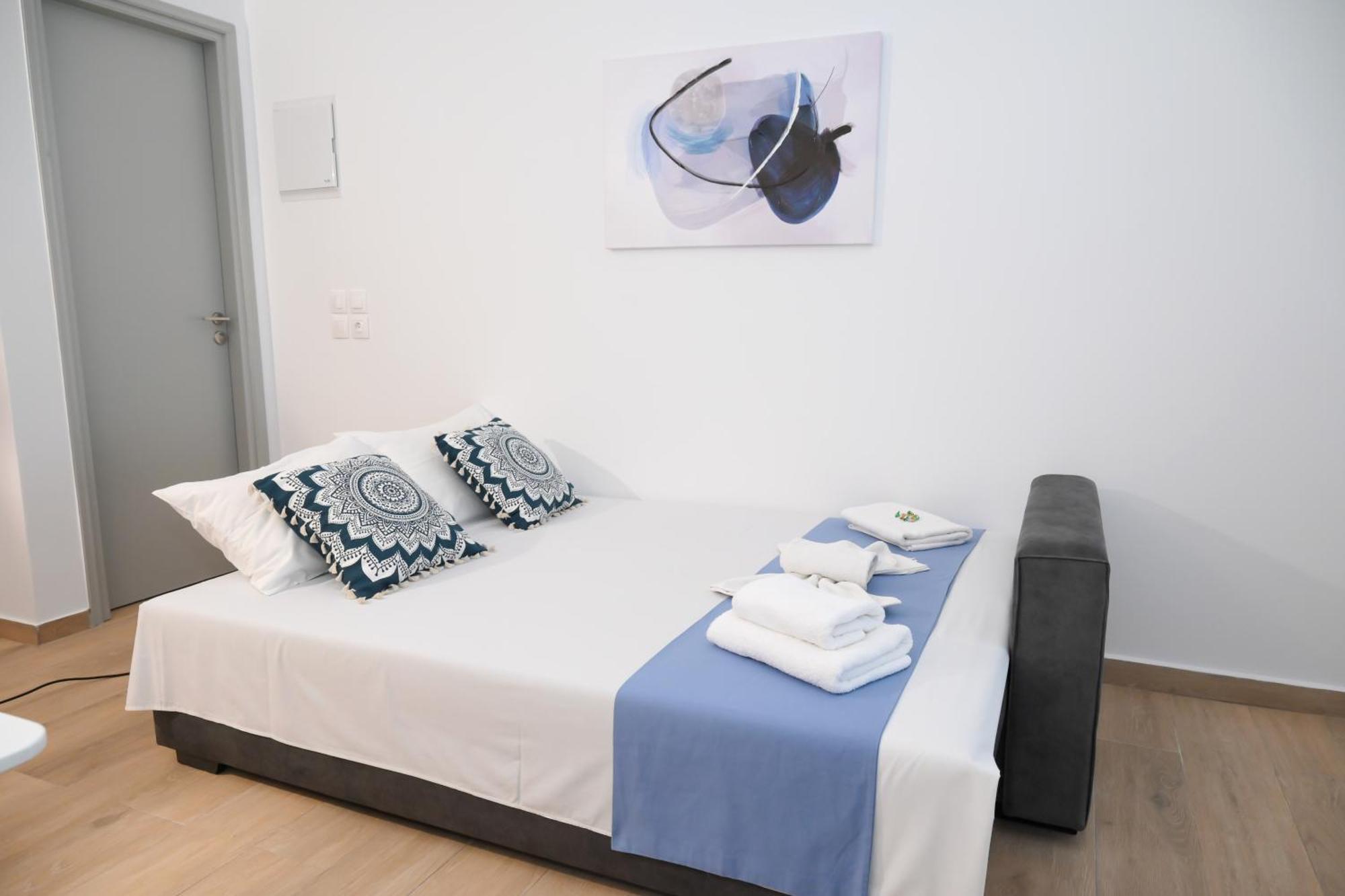 Economic Studios In Crete Ираклион Экстерьер фото
